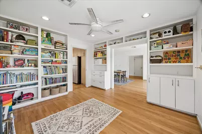 5726 Stillbrooke Drive, Houston, TX 77096 - Photo 19