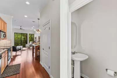 118 McGowen Street #E, Houston, TX 77006 - Photo 13