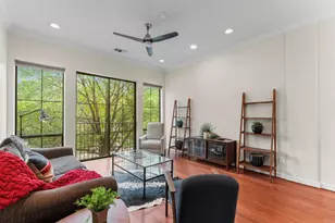 118 McGowen St, Houston, TX 77006 - Photo 3