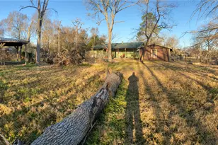 214 Houston Ave, Somerville, TX 77879 - Photo 7