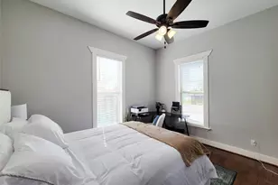 2604 Cochran St, Houston, TX 77009 - Photo 17