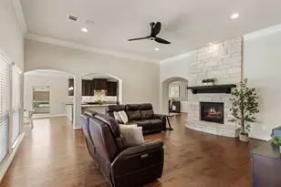 514 Carriage View Ln, Houston, TX 77336 - Photo 7
