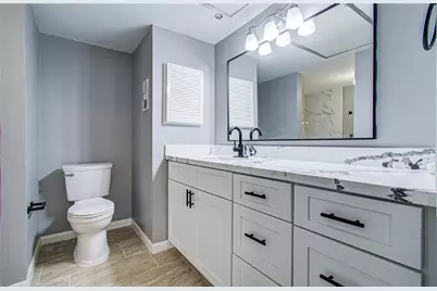 8421 Hearth Drive #31, Houston, TX 77054 - Photo 15