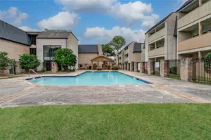 8421 Hearth Dr, Houston, TX 77054 - Photo 23
