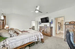 9621 Wall St, Texas City, TX 77591 - Photo 13