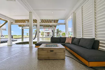 16716 Tahiti Way, Jamaica Beach, TX 77554 - Photo 13