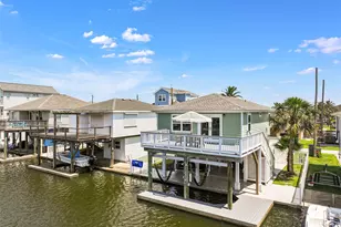 16716 Tahiti Way, Jamaica Beach, TX 77554 - Photo 5