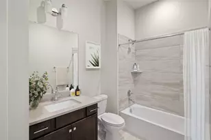 7902 Hopewell Ln, Houston, TX 77071 - Photo 13