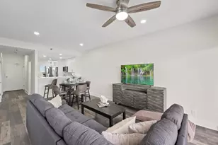 7700 Seawall Blvd, Galveston, TX 77551 - Photo 11