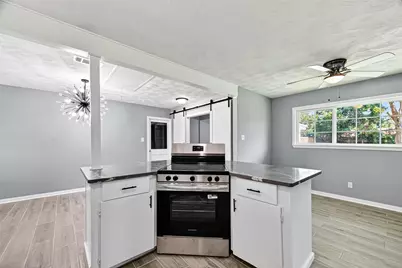 1925 Palm Street, La Marque, TX 77568 - Photo 21