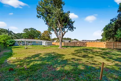 1925 Palm Street, La Marque, TX 77568 - Photo 45