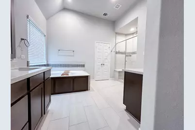 3904 Centre Plains Way Way, Houston, TX 77043 - Photo 25