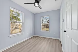 8413 Safeguard St, Houston, TX 77051 - Photo 19