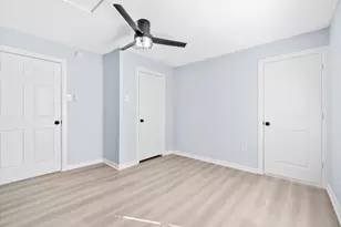 8413 Safeguard St, Houston, TX 77051 - Photo 13