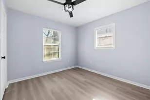 8413 Safeguard St, Houston, TX 77051 - Photo 17