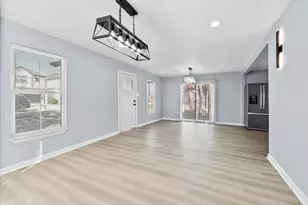 8413 Safeguard St, Houston, TX 77051 - Photo 7