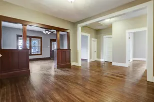 1207 N Meyer St, Sealy, TX 77474 - Photo 5