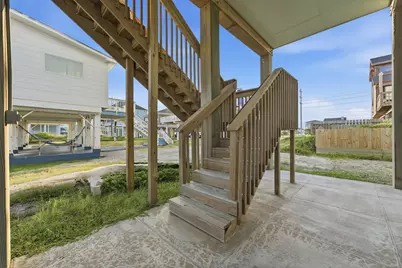 23110 Gulf Drive, Galveston, TX 77554 - Photo 31