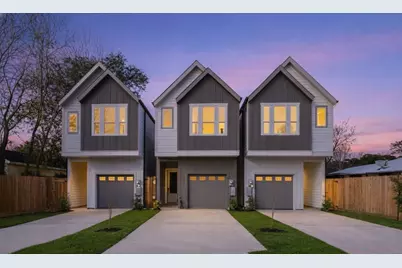 5028 Creekmont Drive, Houston, TX 77091 - Photo 1