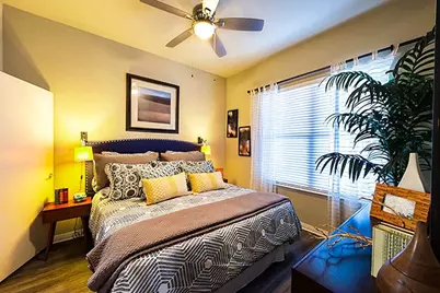 5455 Richmond Avenue #4023, Houston, TX 77056 - Photo 3