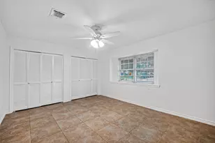 10715 Sagewind Dr, Houston, TX 77089 - Photo 31