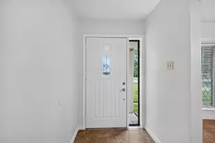 10715 Sagewind Dr, Houston, TX 77089 - Photo 7