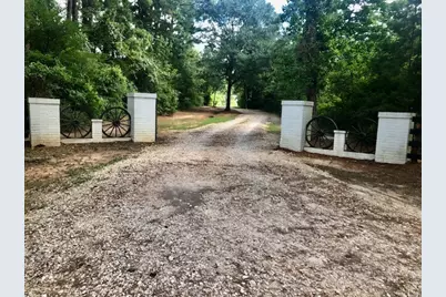 10932 Blackland Road, Willis, TX 77318 - Photo 31