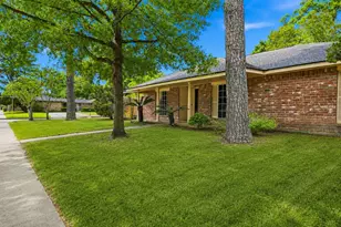 11503 Chetman Dr, Houston, TX 77065 - Photo 3