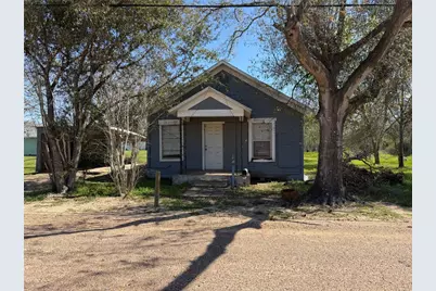 712 N McCarty Avenue, Eagle Lake, TX 77434 - Photo 1
