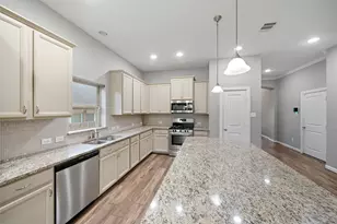 262 Pleasant Hl Wy, Conroe, TX 77304 - Photo 7