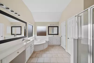 10203 Cascade Hills Drive, Houston, TX 77064 - Photo 9