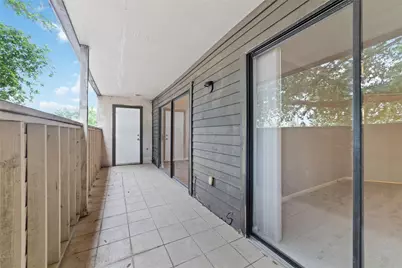 3085 Walnut Bend Lane #23, Houston, TX 77042 - Photo 7