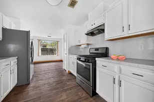 15502 Prairie Oaks Dr, Houston, TX 77083 - Photo 13