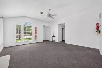 15502 Prairie Oaks Drive, Houston, TX 77083 - Photo 5