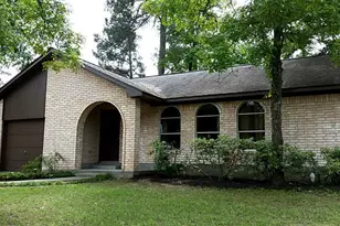 240 N Forest Dr, Willis, TX 77378 - Photo 1