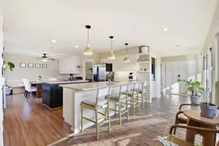 2238 Ashford Hollow Ln, Houston, TX 77077 - Photo 7