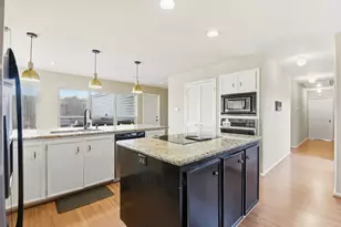 2238 Ashford Hollow Ln, Houston, TX 77077 - Photo 9