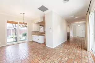 251 Gessner Rd, Houston, TX 77024 - Photo 15