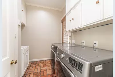 251 Gessner Road, Houston, TX 77024 - Photo 21