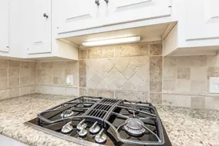 251 Gessner Rd, Houston, TX 77024 - Photo 17