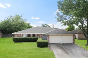 14118 Magnolia Springs Dr, Houston, TX 77066 - Photo 1