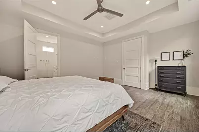 1810 Branard Street #B, Houston, TX 77098 - Photo 21
