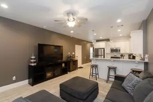 404 Spooner St, Pasadena, TX 77506 - Photo 5