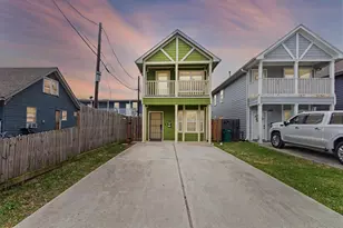 404 Spooner St, Pasadena, TX 77506 - Photo 1