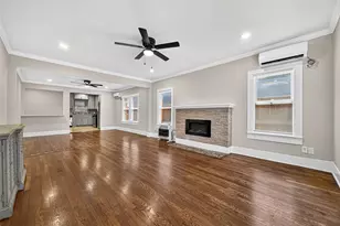 1927 Hawthorne St, Houston, TX 77098 - Photo 3