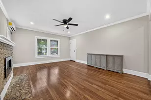 1927 Hawthorne St, Houston, TX 77098 - Photo 5