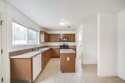 5019 Woodland Meadows Lane, Humble, TX 77346 - Photo 11