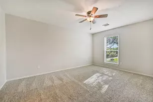 513 Meadow Bend Dr, Friendswood, TX 77546 - Photo 27