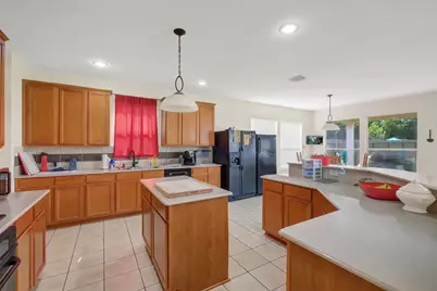 8915 High Ridge Lane, Rosenberg, TX 77469 - Photo 9