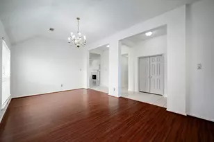 17407 Winfield Square, Richmond, TX 77407 - Photo 5